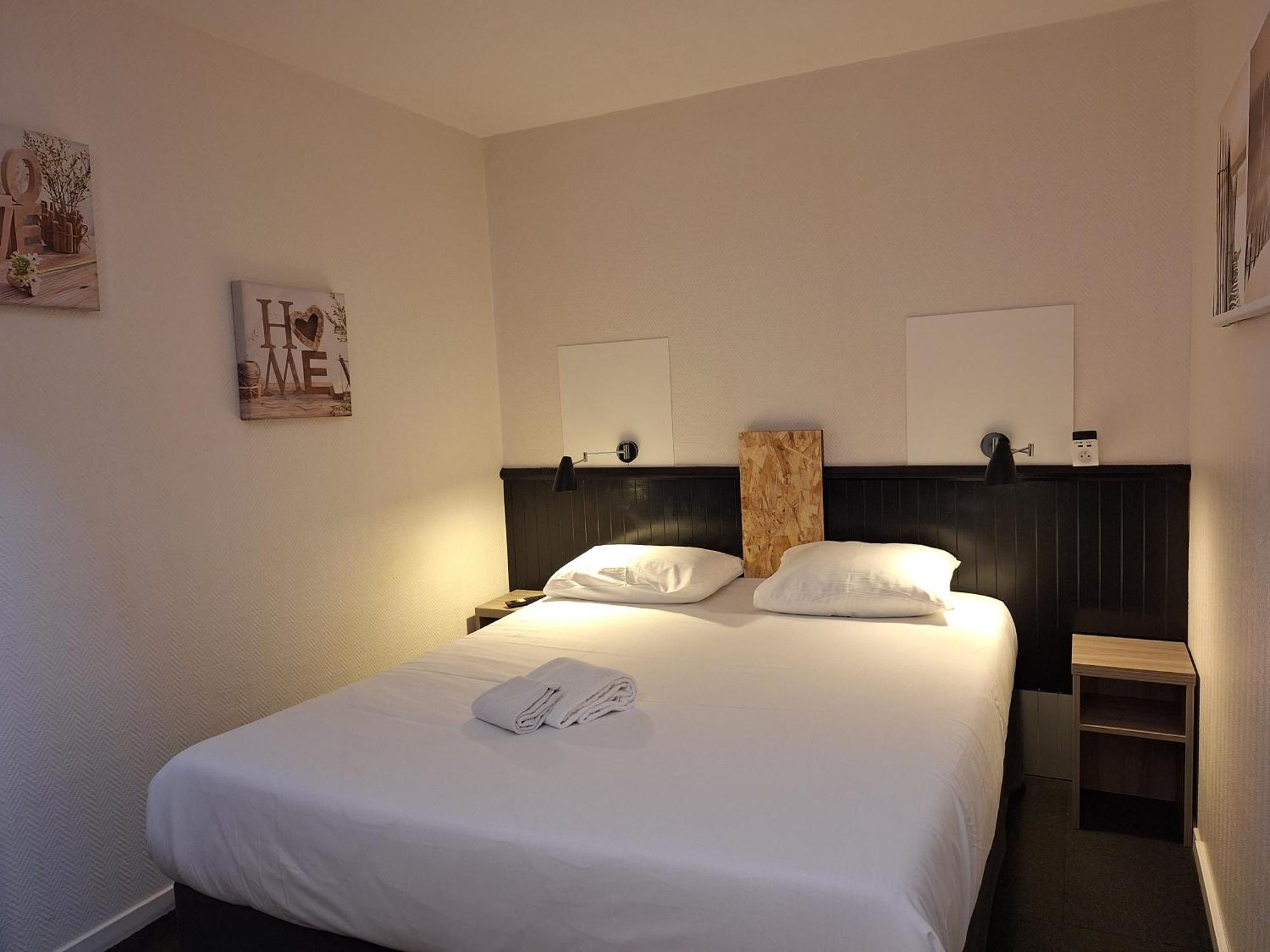Hotel Escale Kennedy Mérignac Exterior foto